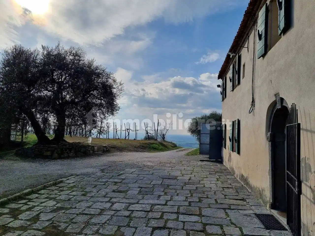 Rustico - Casale in vendita a Baone