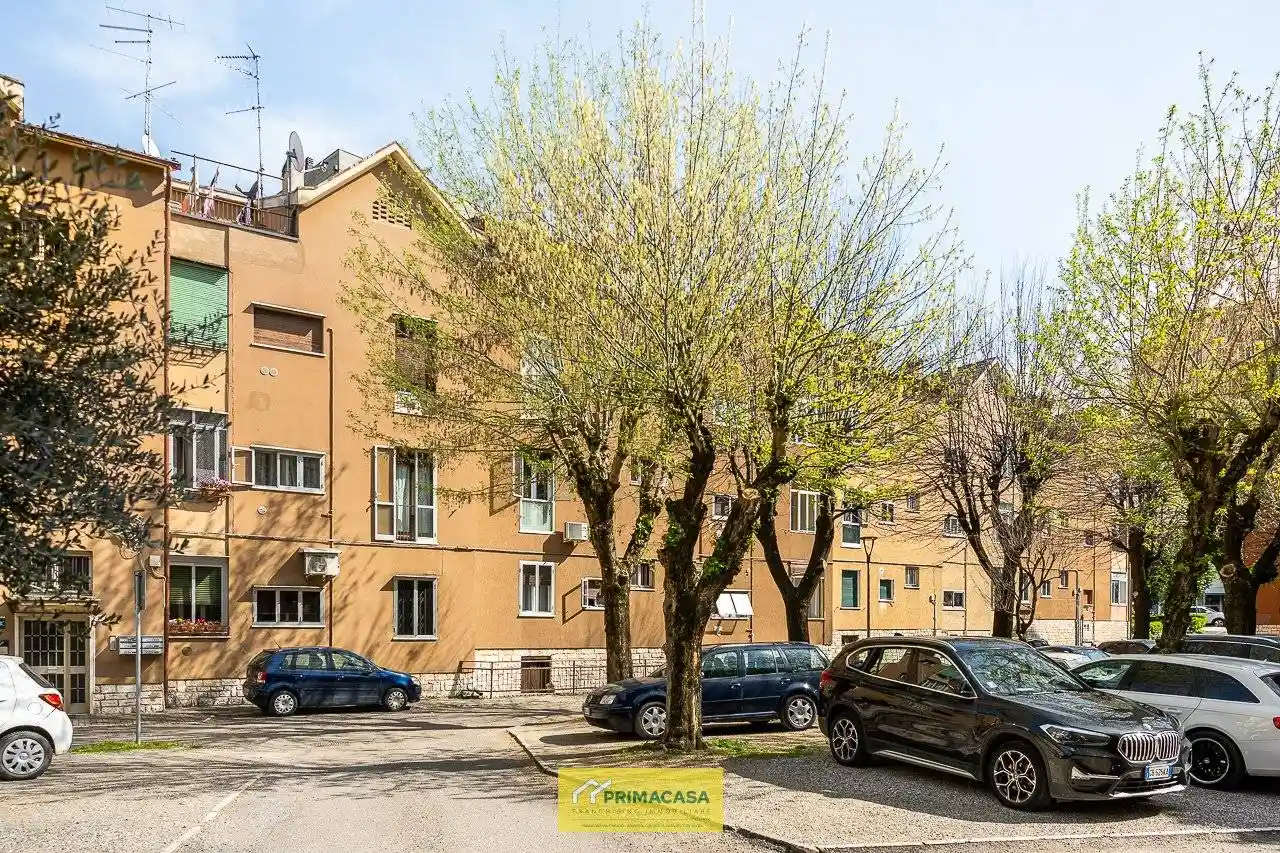 Appartamento in vendita a Verona