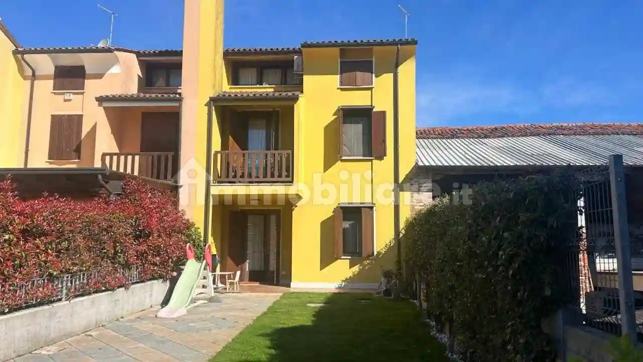 Villetta a schiera - foto 2
