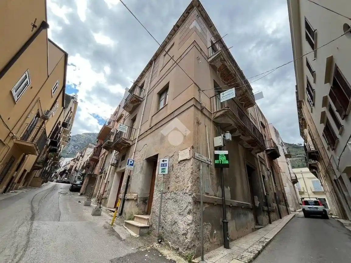 Casa indipendente in vendita a Castellammare del Golfo