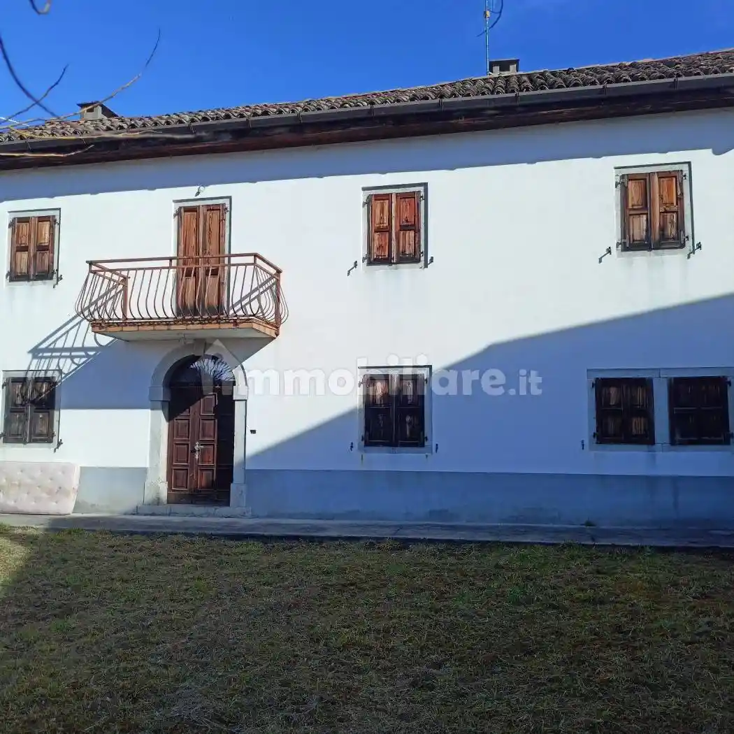 Casa indipendente in vendita a Lauco