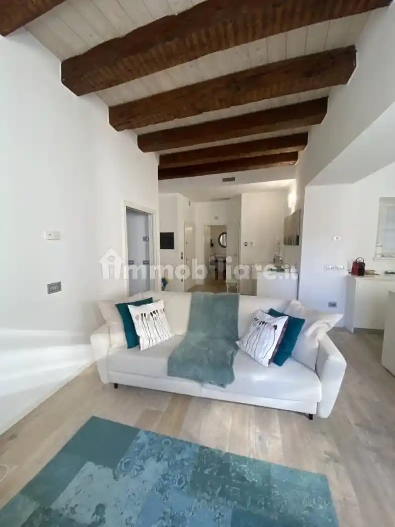 Appartamento in affitto a Trento