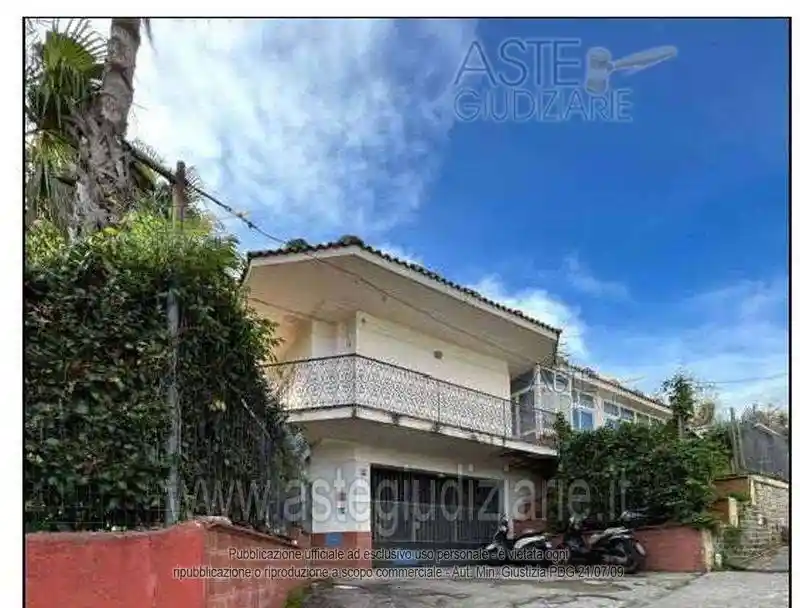 Villetta a schiera in vendita a Napoli