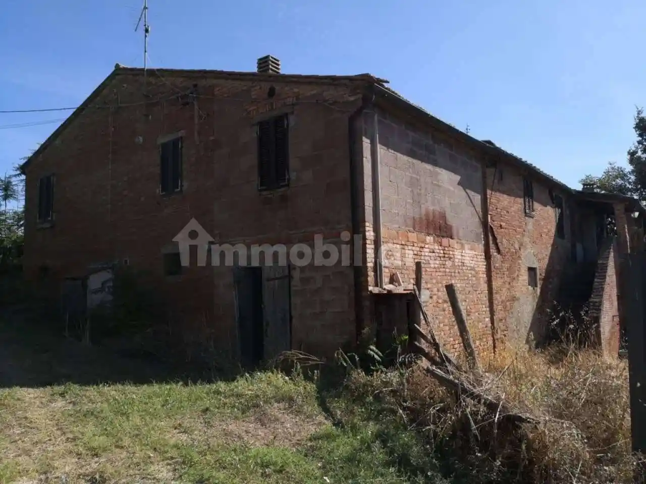Casa indipendente in vendita a Foiano della Chiana