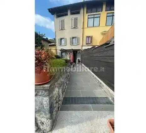 Villetta a schiera in vendita a Gandino