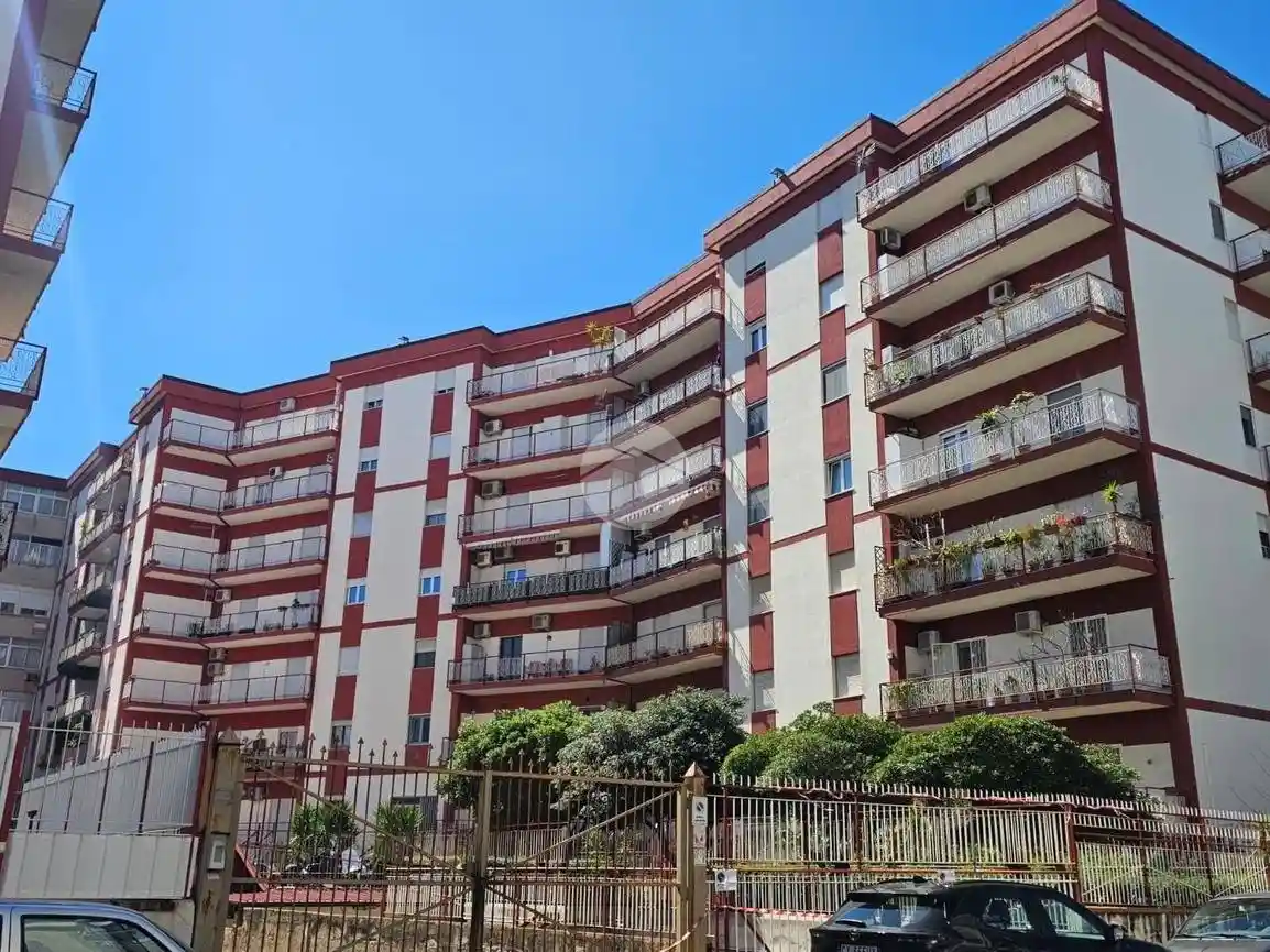 Appartamento in vendita a Palermo