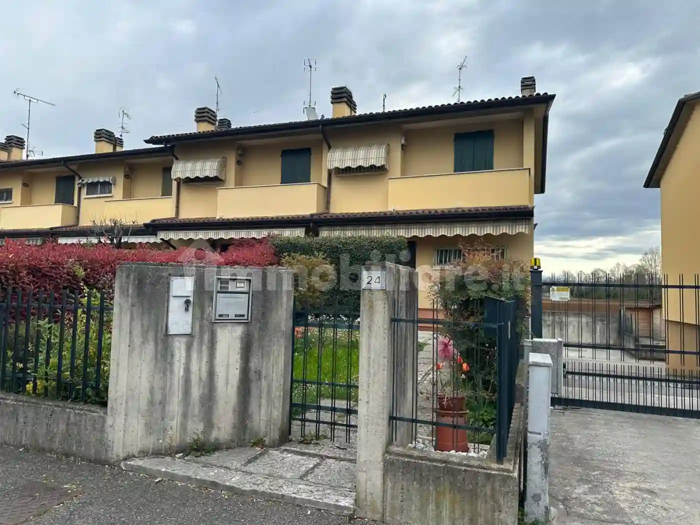 Villetta a schiera - foto 2