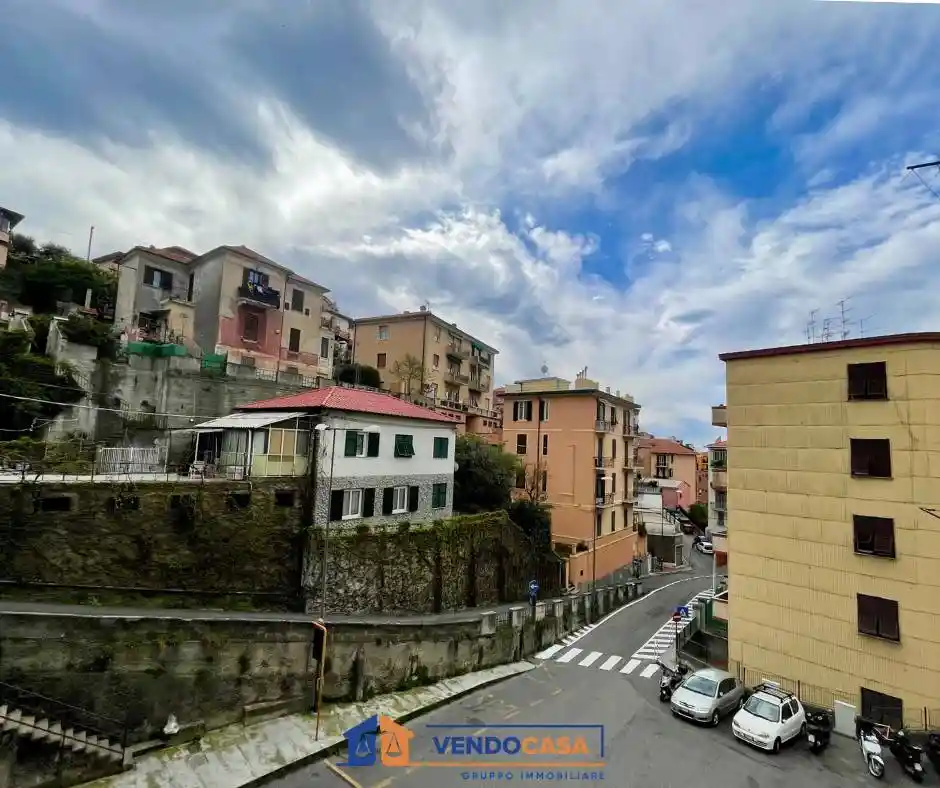 Appartamento in vendita a Savona