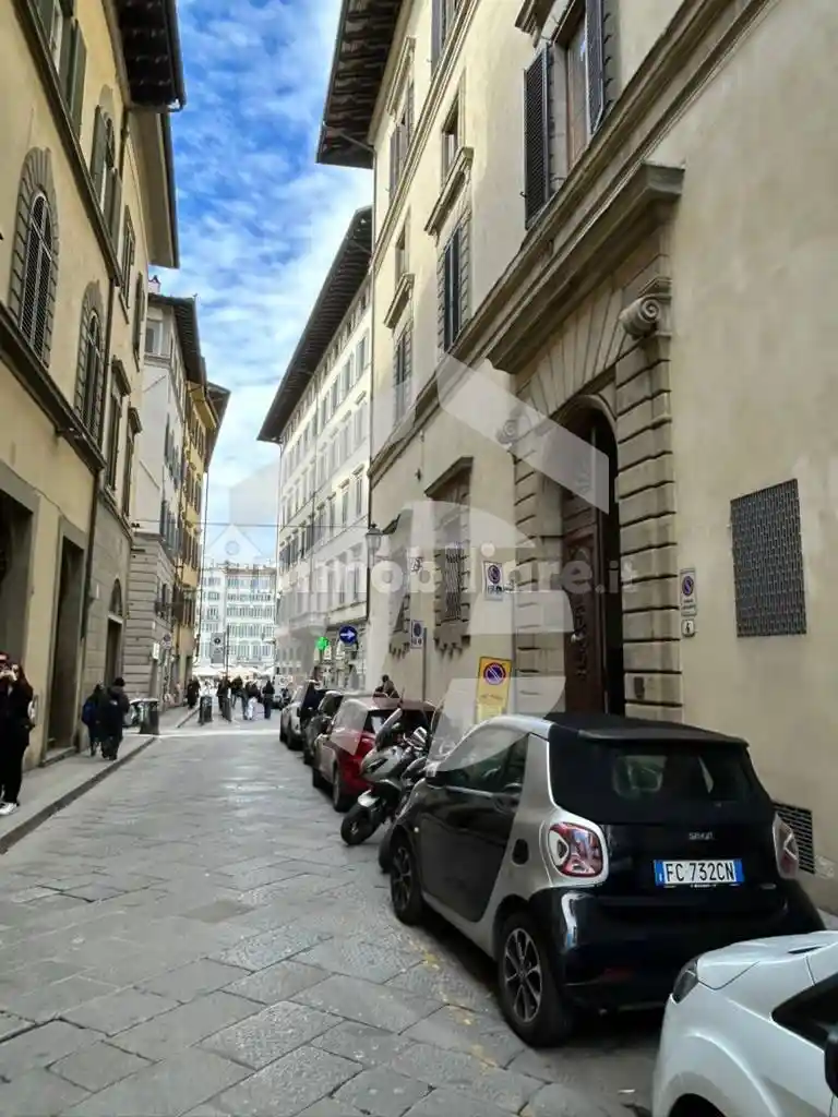 Appartamento in vendita a Firenze