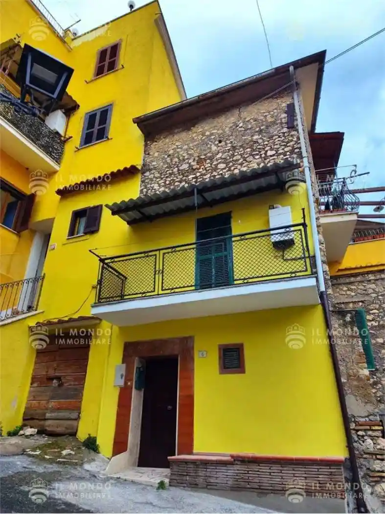 Appartamento in affitto a Palombara Sabina