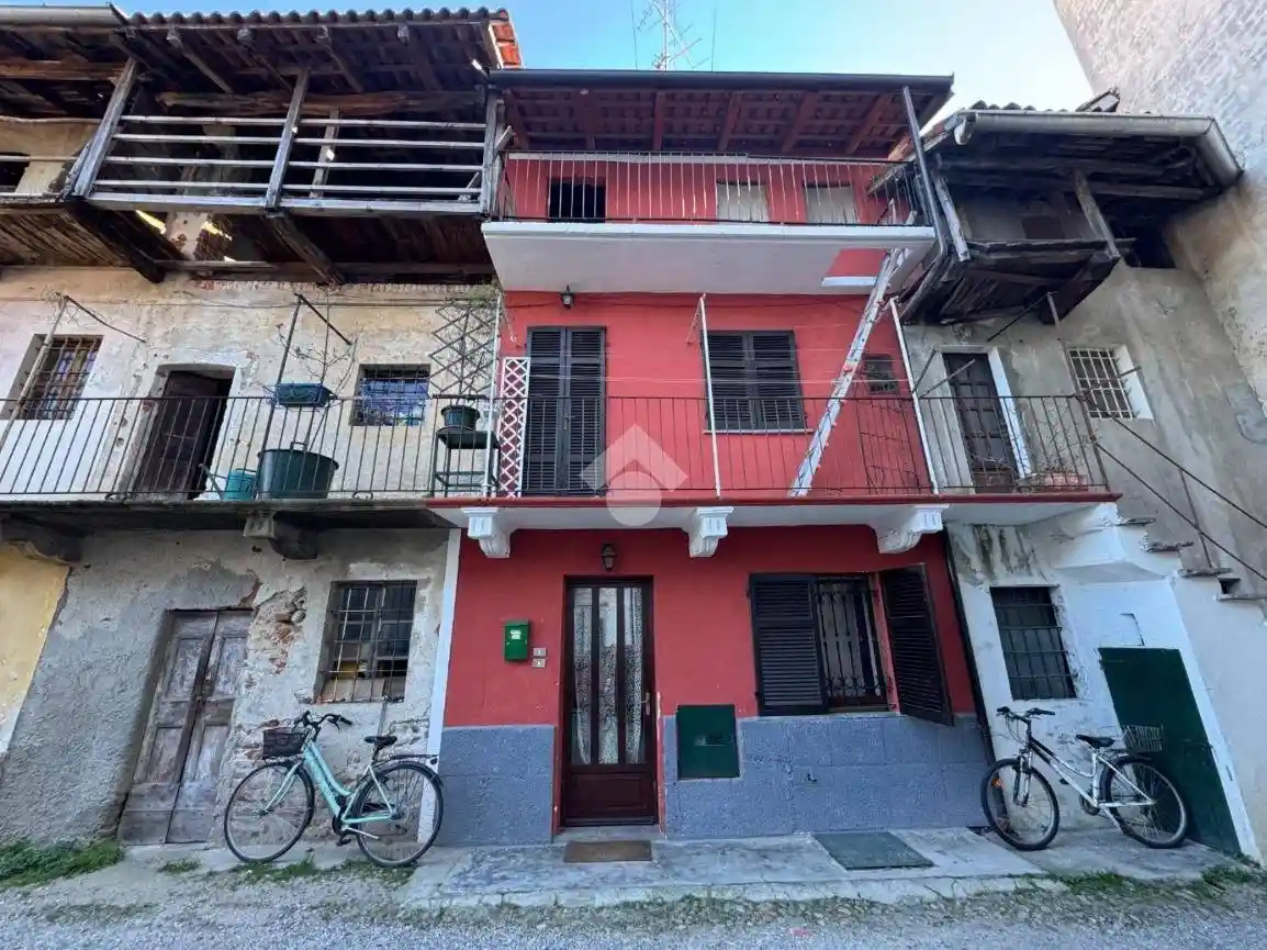 Casa indipendente in vendita a Cameri