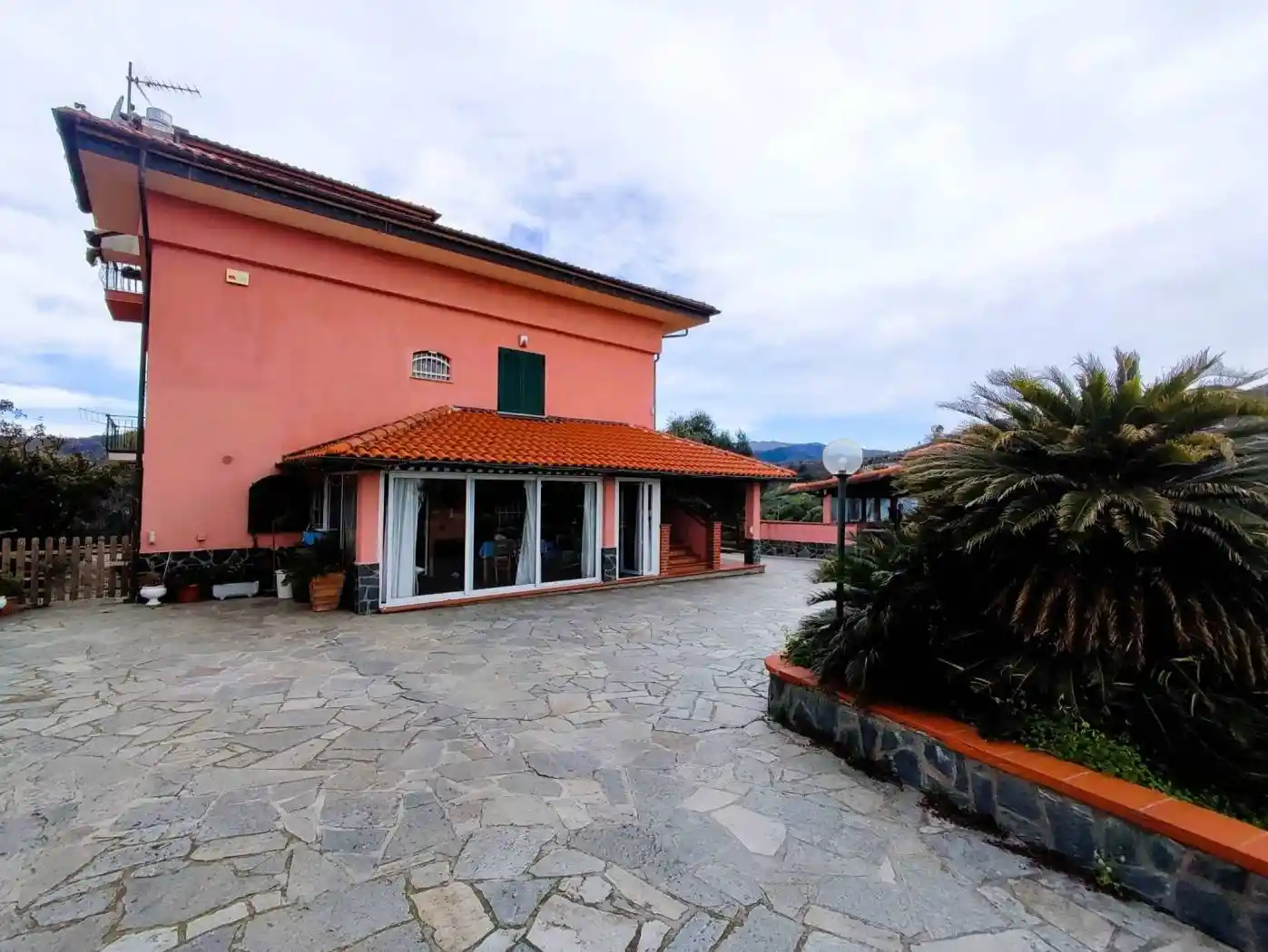 Appartamento in vendita a Albisola Superiore