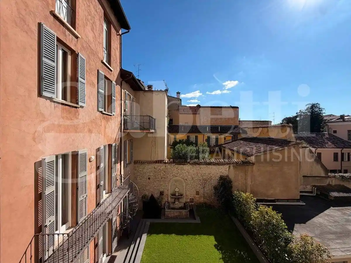 Appartamento in vendita a Brescia