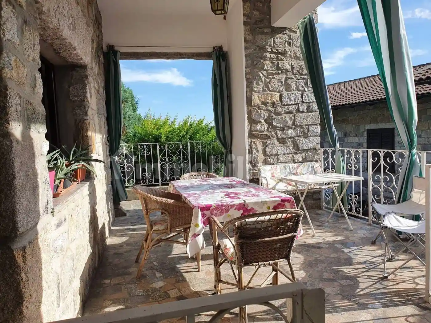 Appartamento in affitto a Orta San Giulio