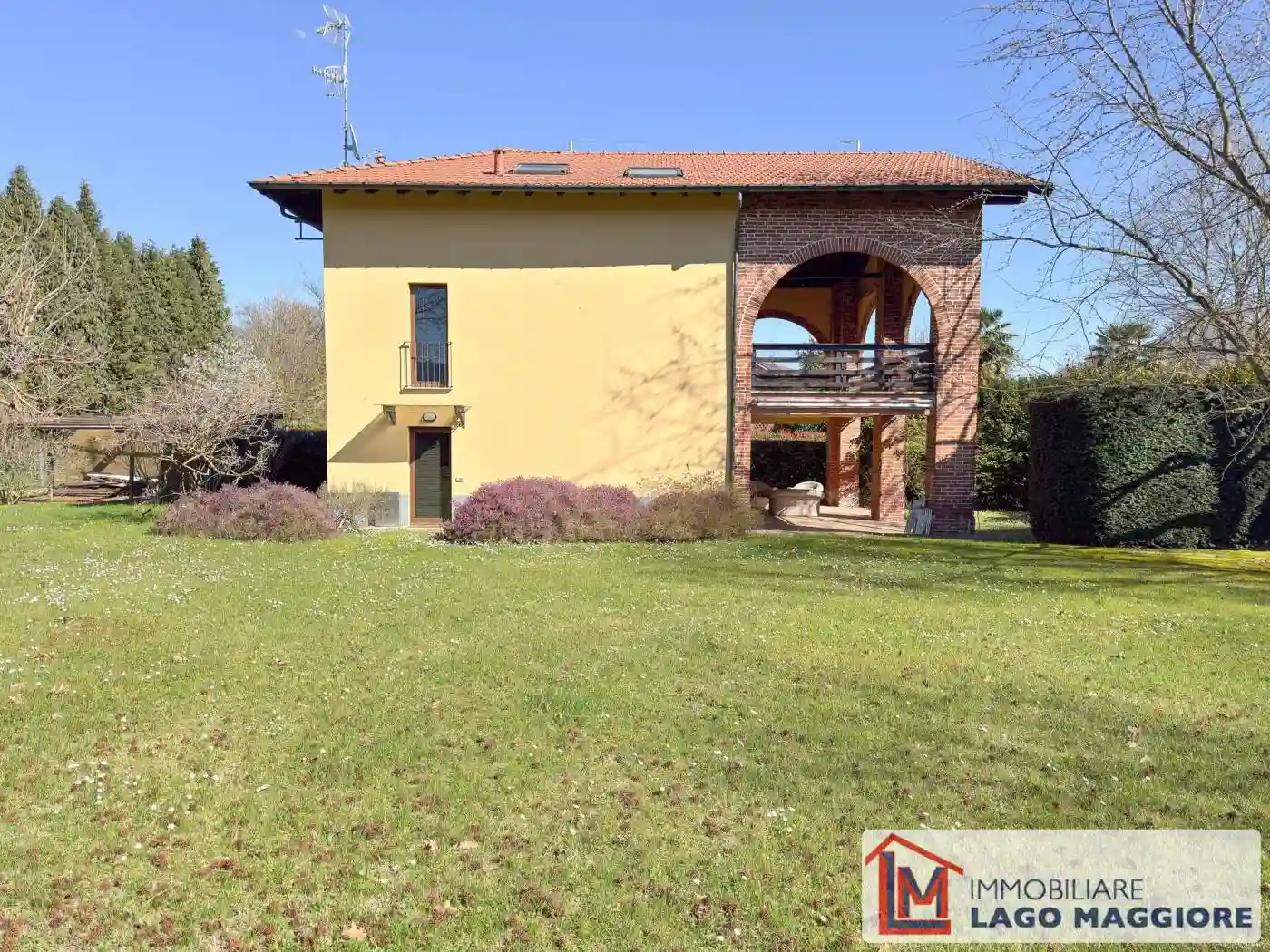 Villa - foto 2