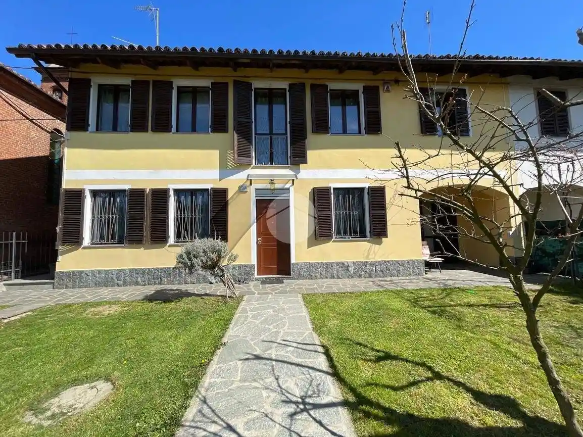 Casa indipendente in vendita a Asti