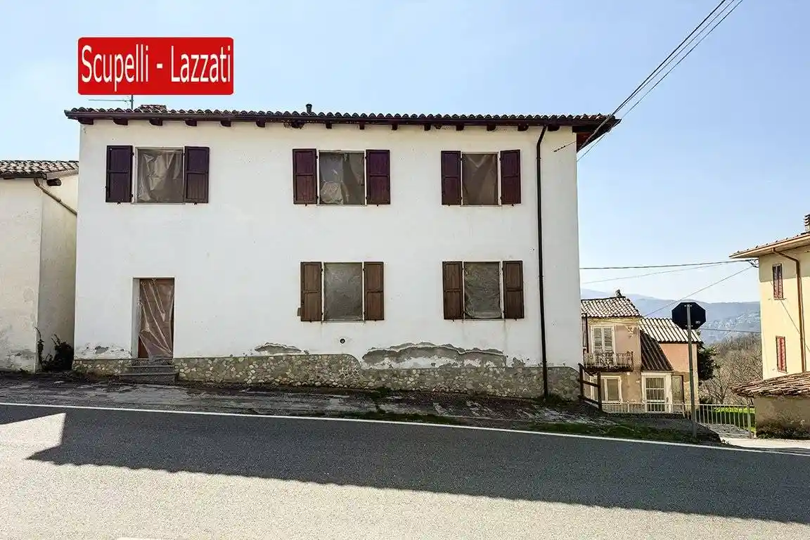 Villa in vendita a Varzi