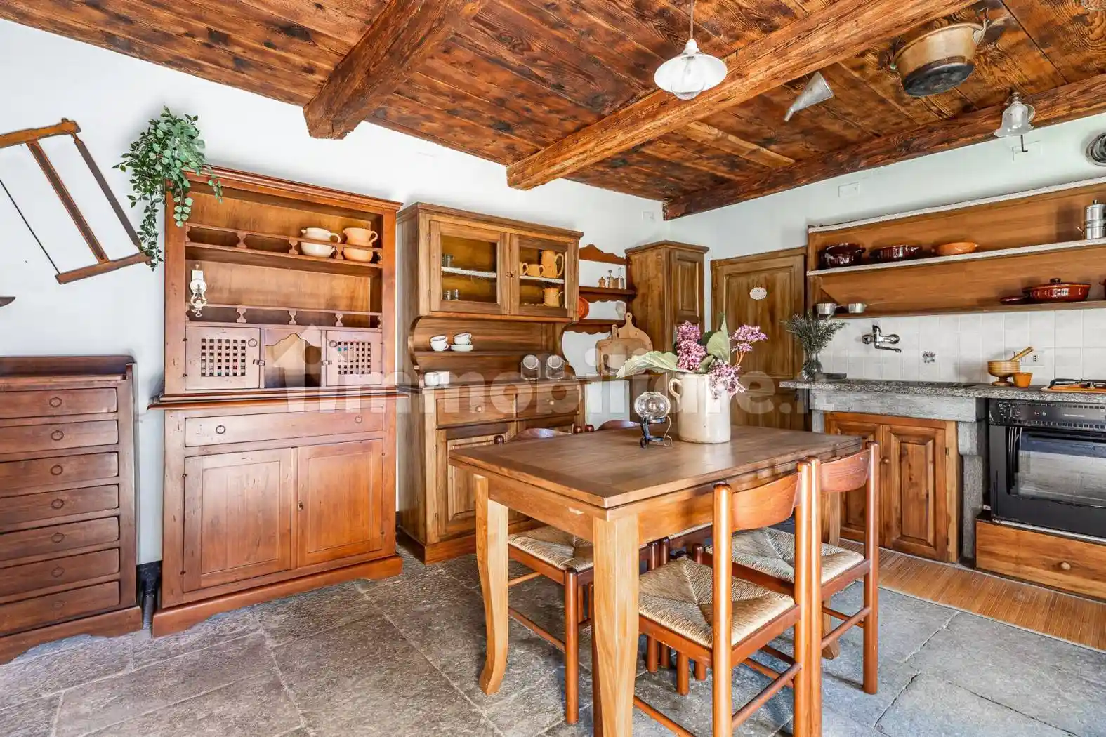 Casa indipendente in vendita a Varzo