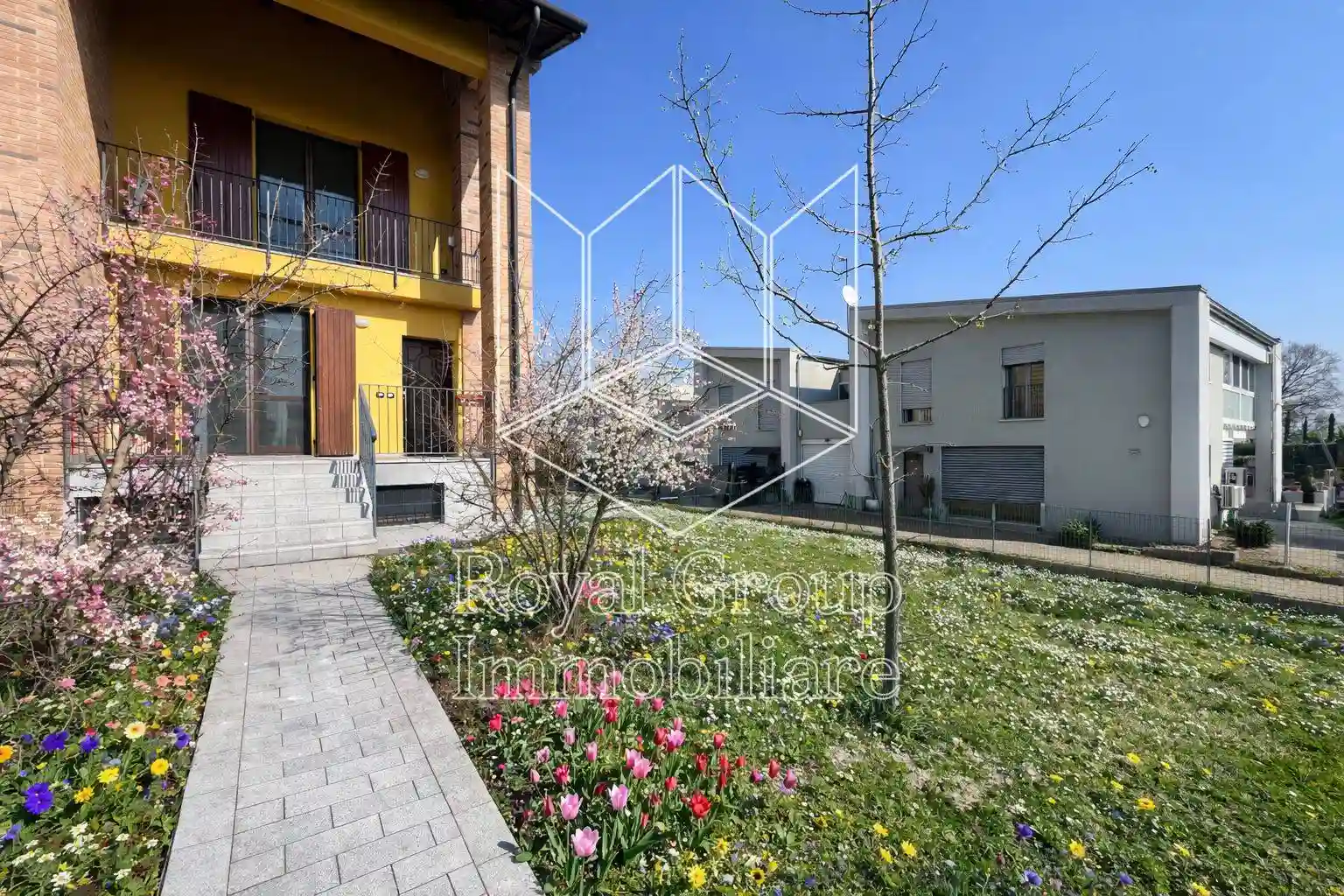 Villetta a schiera - foto 2