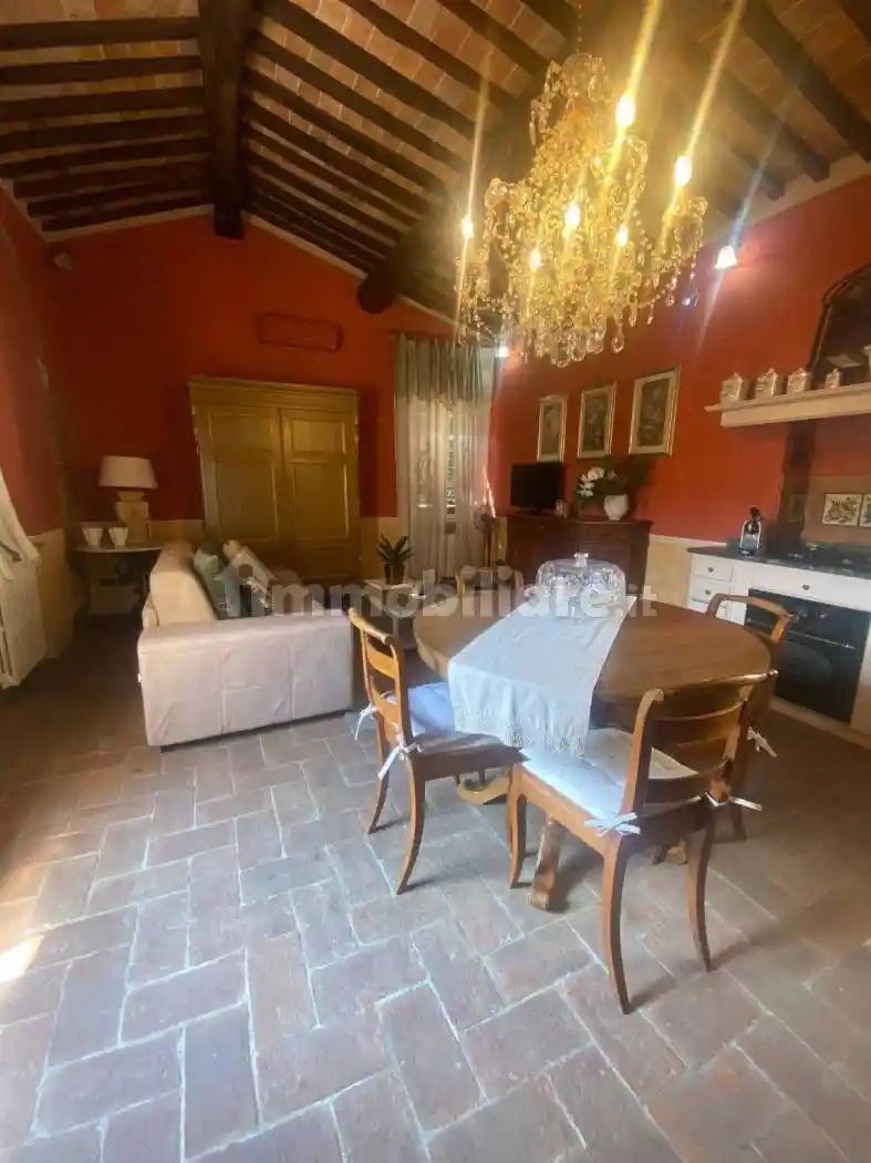 Appartamento in affitto a Lucca