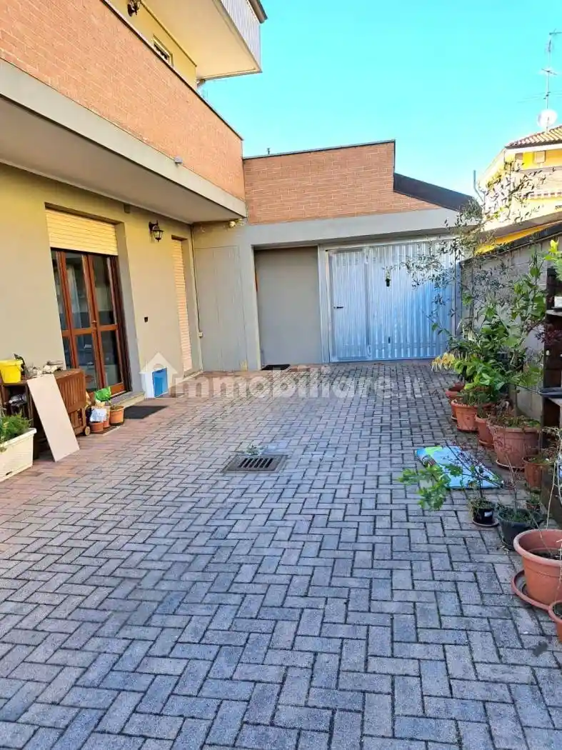 Appartamento in affitto a Galliate