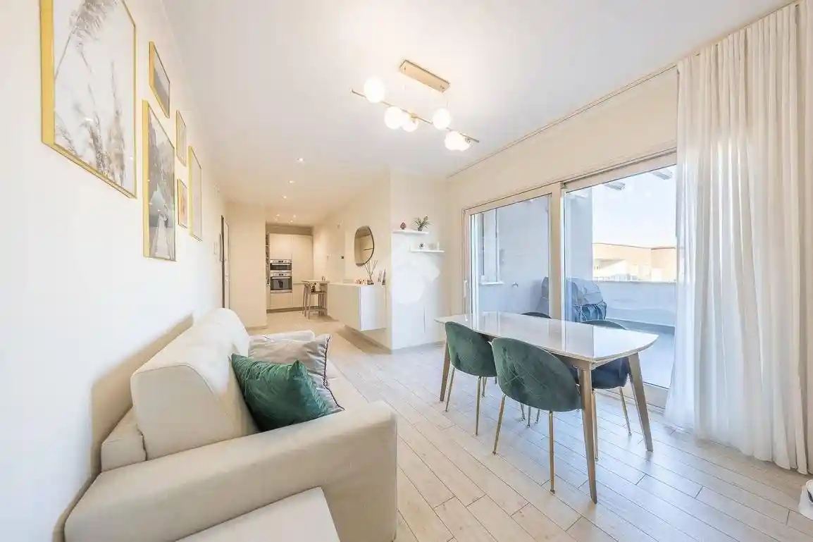 Appartamento in vendita a Guidonia Montecelio