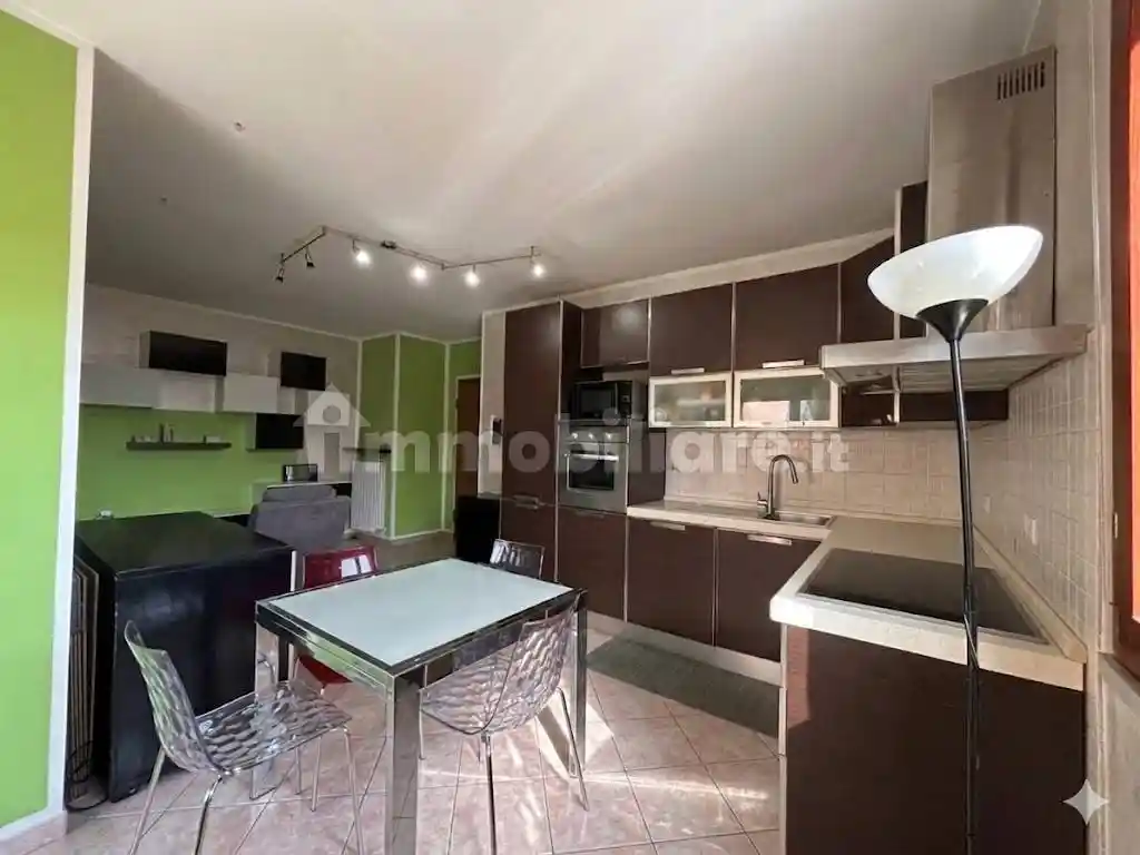 Appartamento in vendita a Reggio Emilia