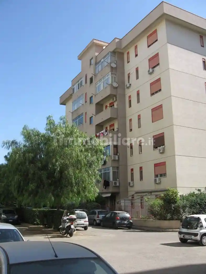 Appartamento in affitto a Palermo