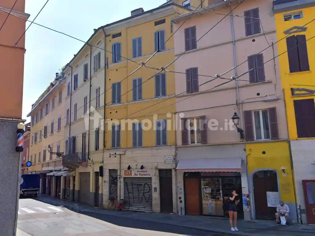 Casa indipendente in vendita a Parma