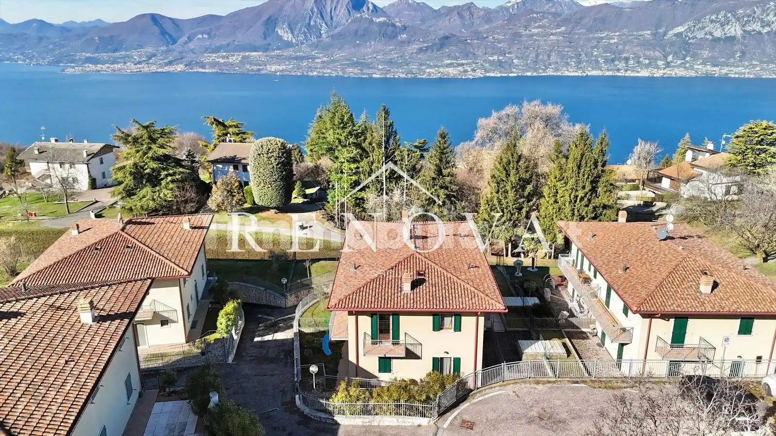 Villa in vendita a San Zeno di Montagna