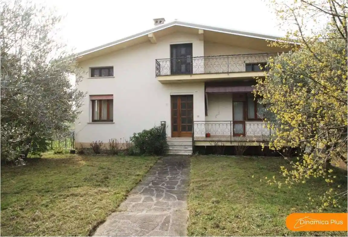 Casa indipendente in vendita a Farra di Soligo
