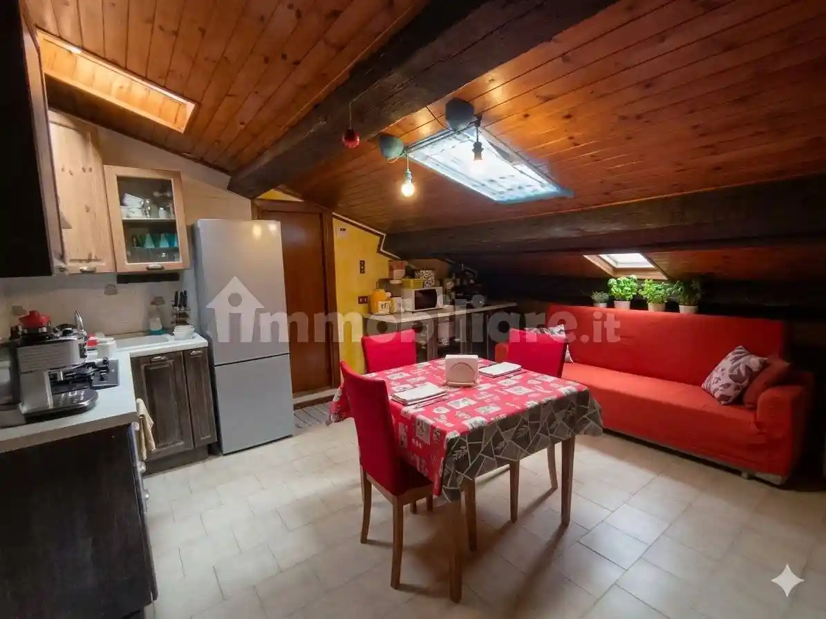 Appartamento in vendita a Livorno