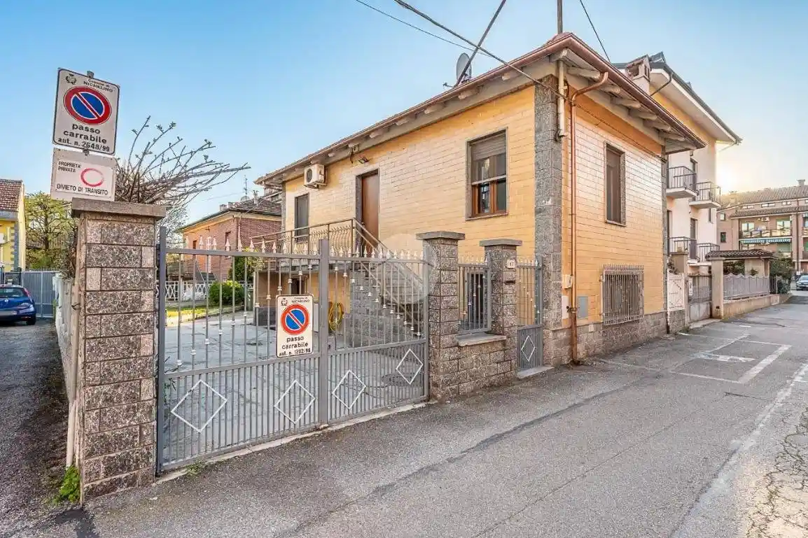 Villa in vendita a Nichelino