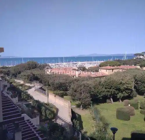 Appartamento in vendita a Castiglione della Pescaia