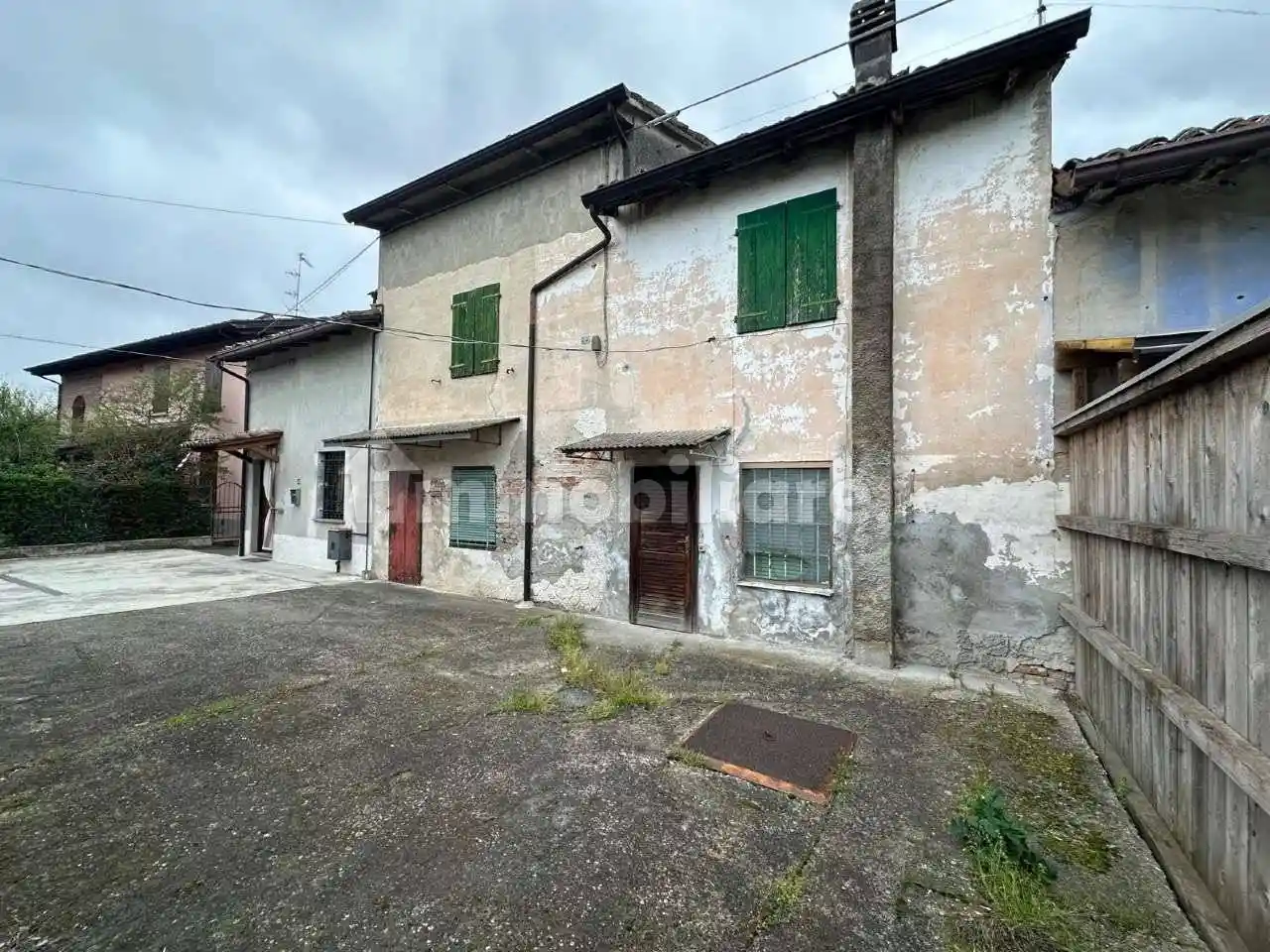 Casa indipendente in vendita a Villanova sull'Arda