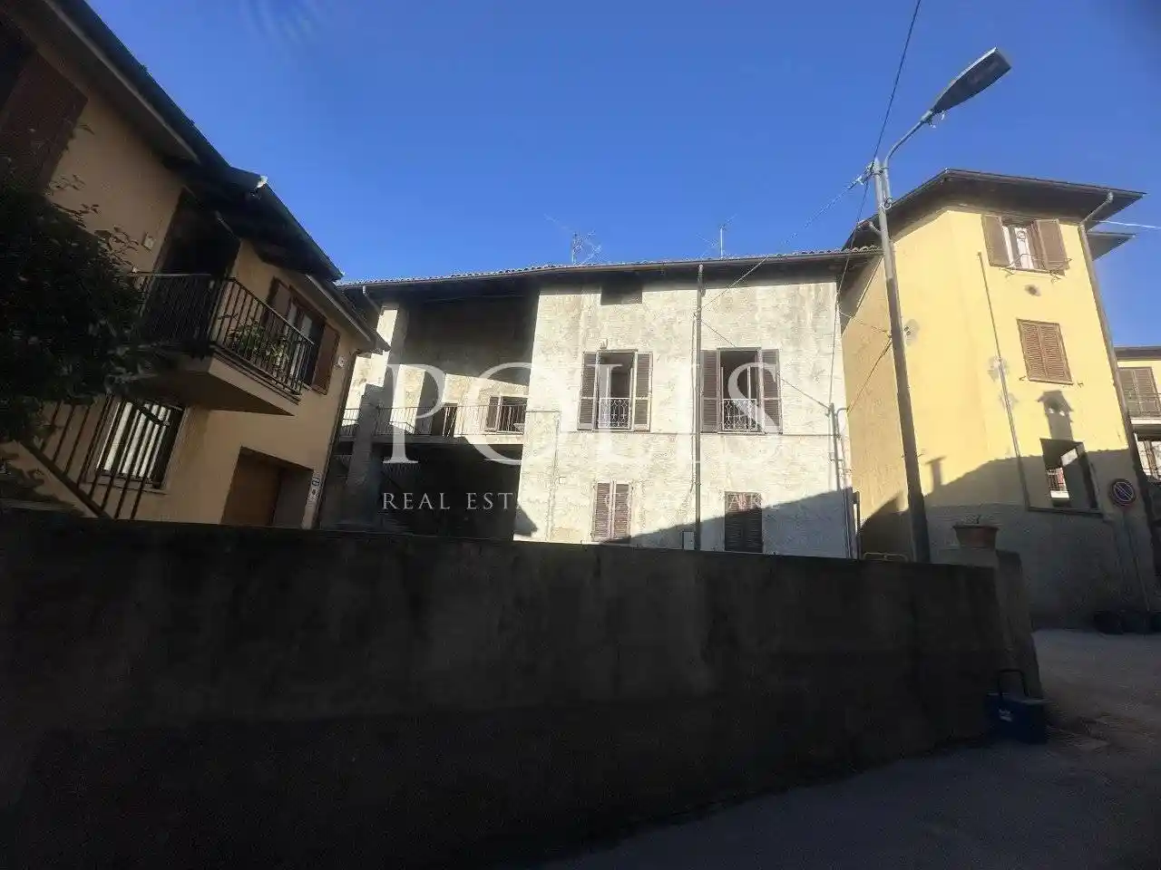 Appartamento in vendita a Erba