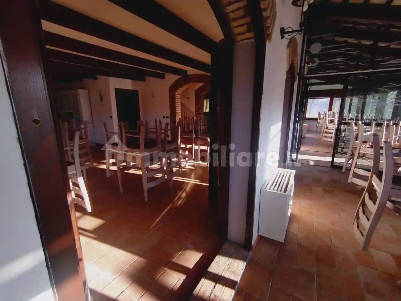 Palazzo - Edificio in affitto a Roncofreddo