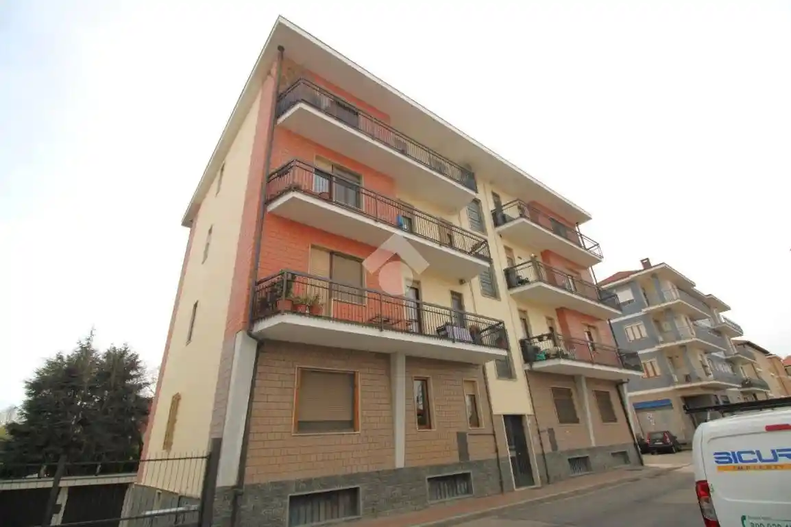 Appartamento in vendita a Trofarello