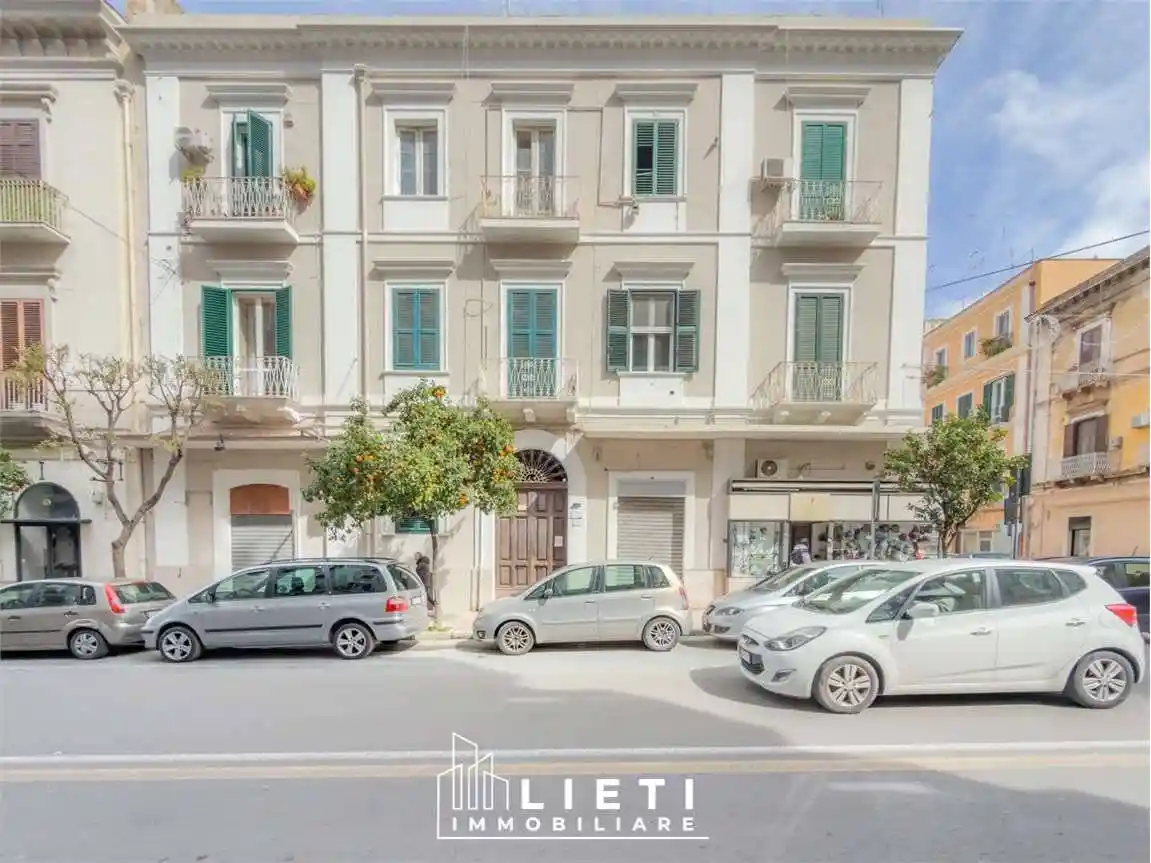 Appartamento in vendita a Taranto