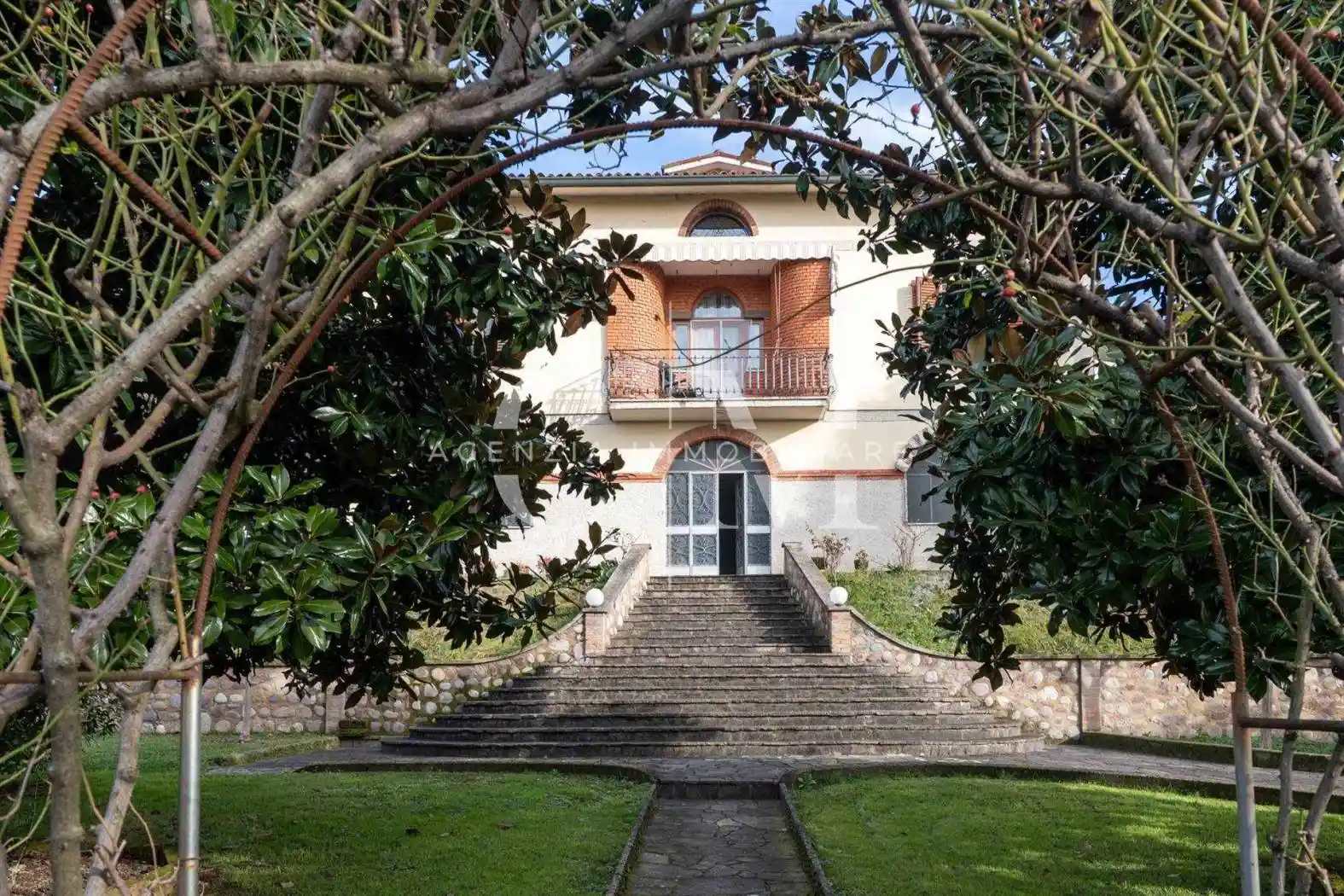 Villa in vendita a Cazzago San Martino