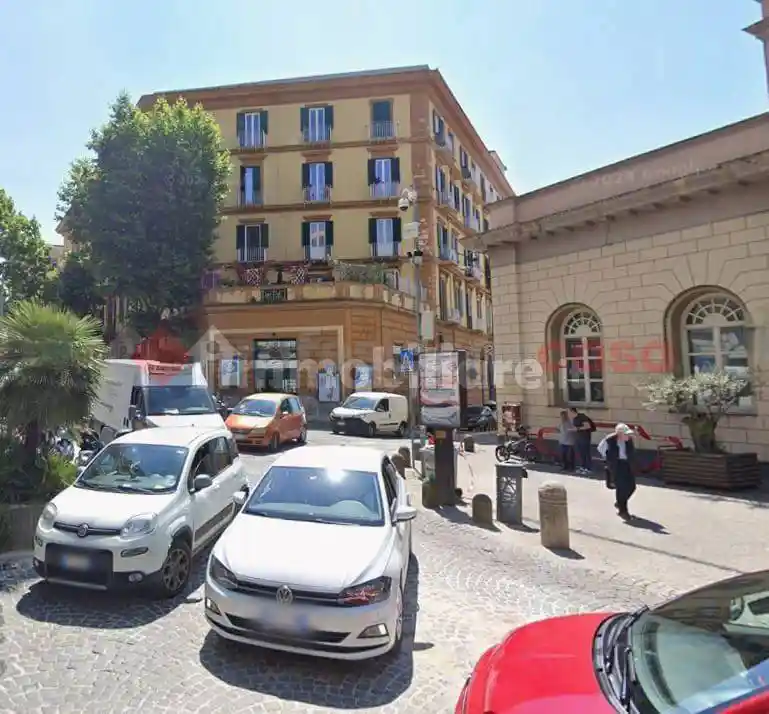 Appartamento in affitto a Napoli