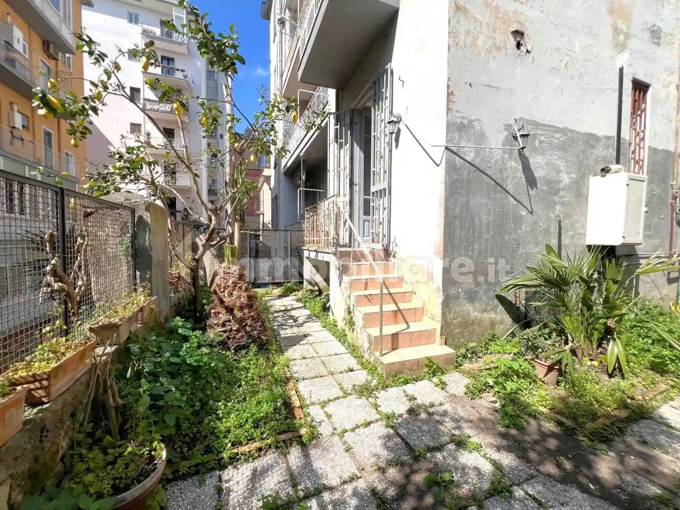 Appartamento in vendita a Napoli