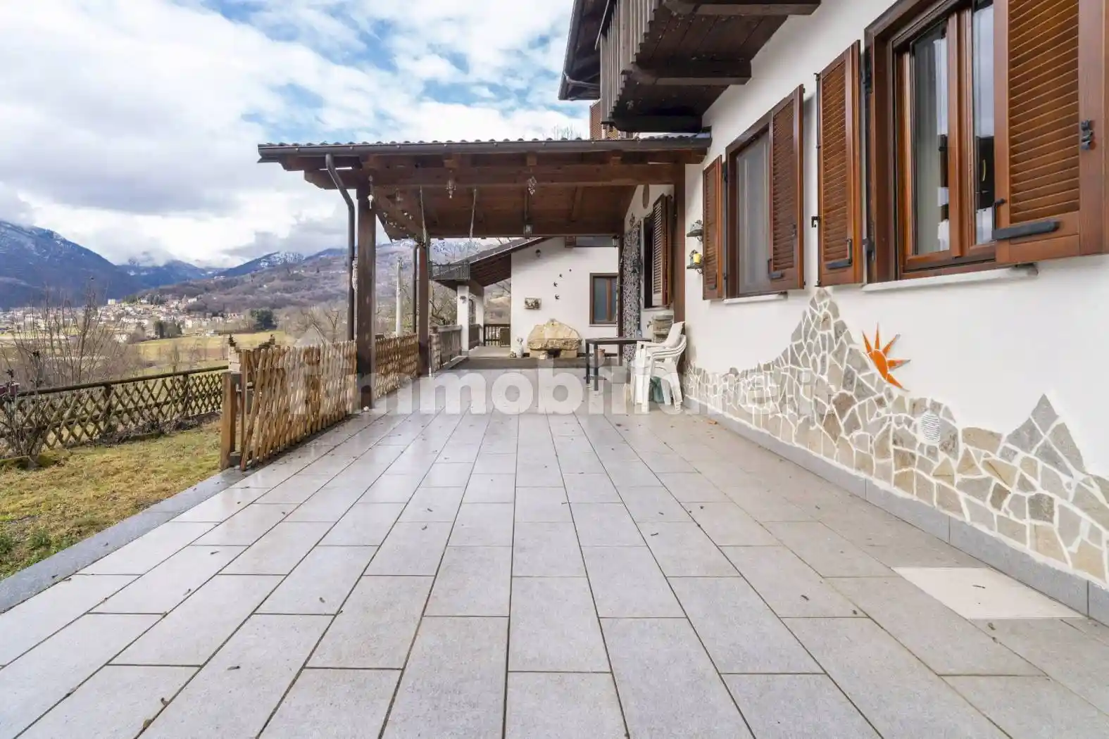 Casa indipendente in vendita a Paesana