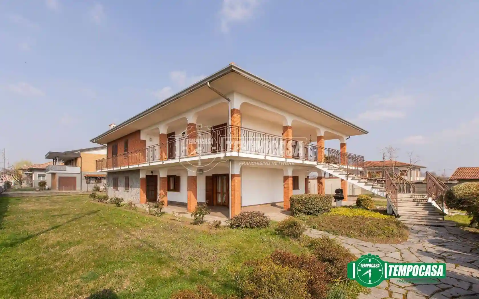 Villa - foto 2