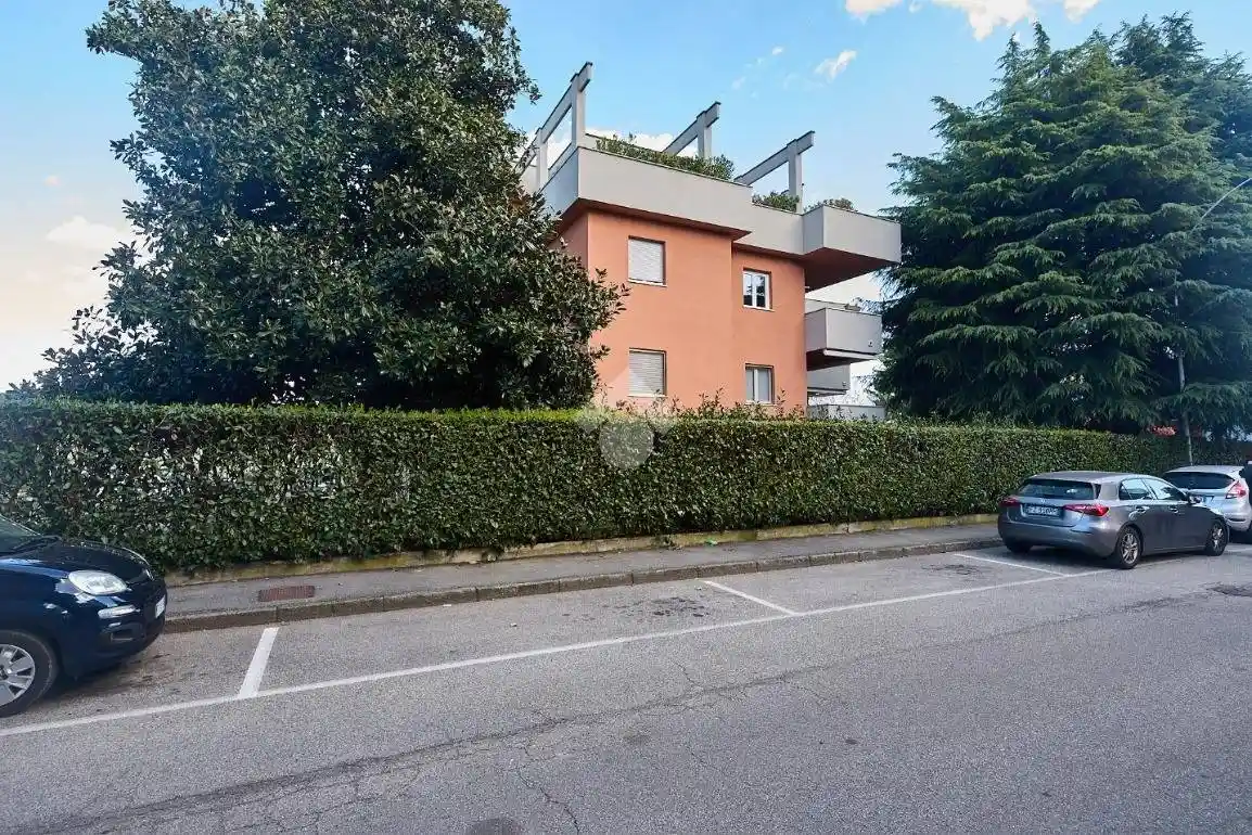 Appartamento in vendita a Zelo Buon Persico