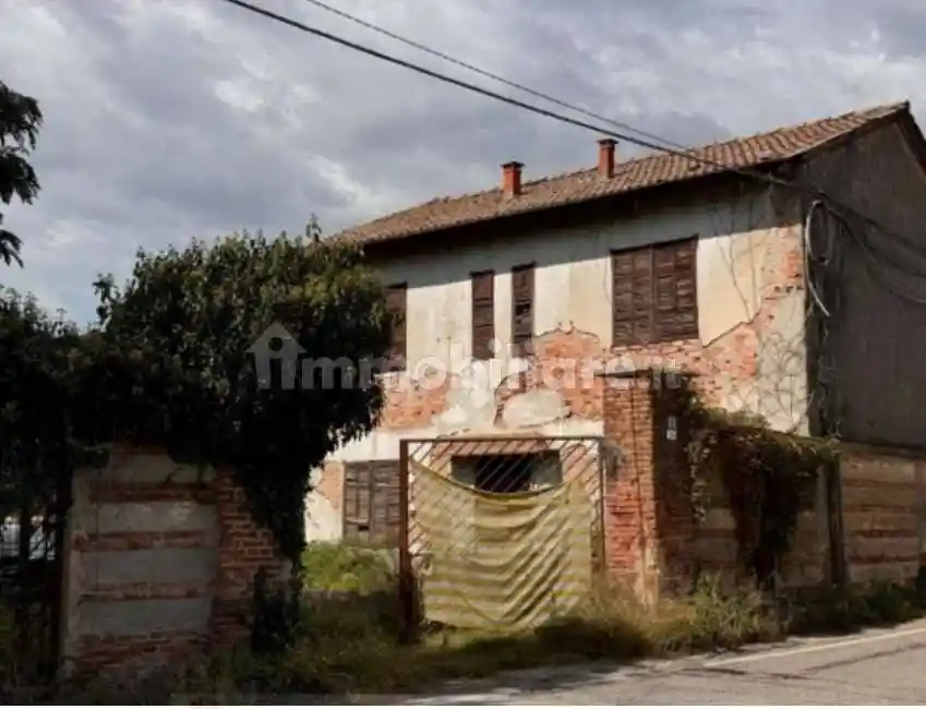 Casa indipendente in vendita a Albuzzano