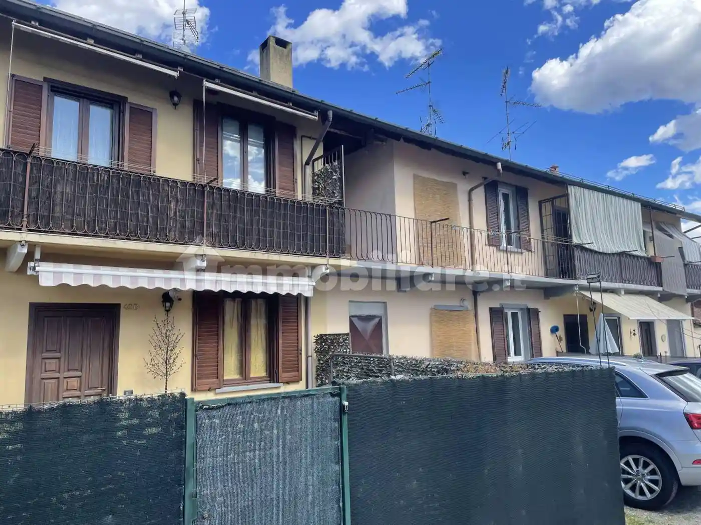 Appartamento in vendita a Sesto Calende