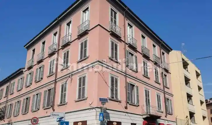 Appartamento in vendita a Monza