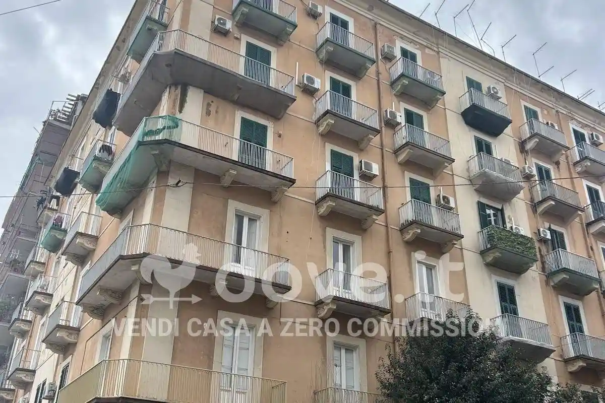 Appartamento in vendita a Taranto