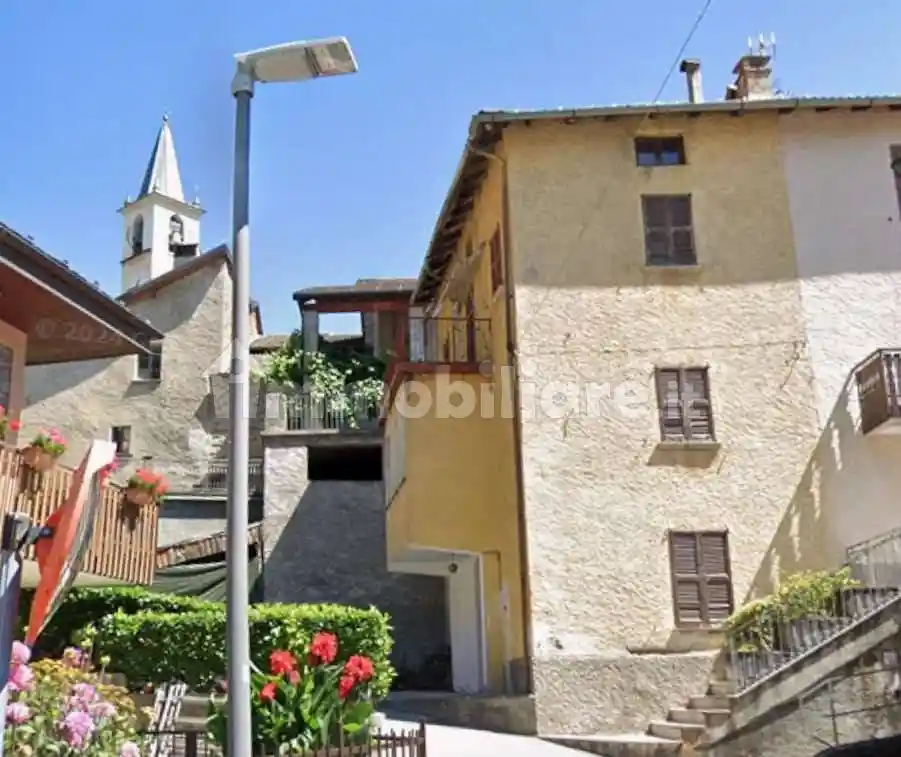 Appartamento in vendita a Cosio Valtellino